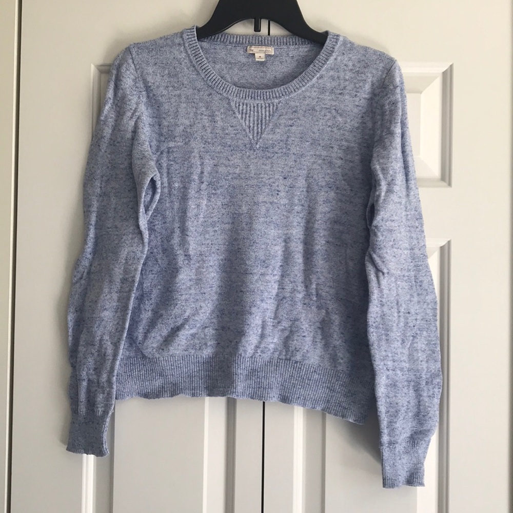 Gap sweater